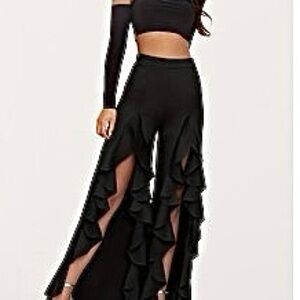 🆕Elegant Black Ruffle Pants. Size XL. NWT.